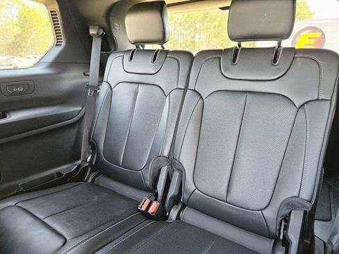 Used 2024 Jeep Grand Cherokee L Limited w/ Luxury Tech Group II image 30