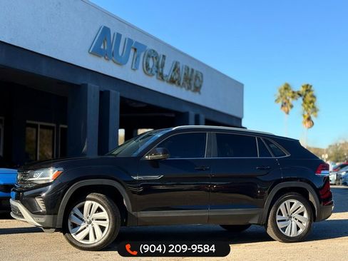 Used 2021 Volkswagen Atlas Cross Sport SE image 1
