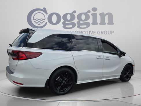 Used 2024 Honda Odyssey Sport image 5