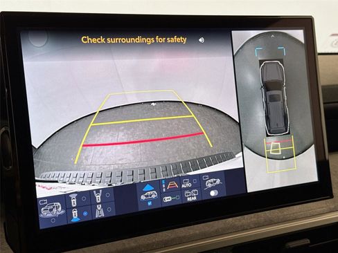 Certified 2025 Toyota 4Runner Trailhunter AWD/4WD image 40