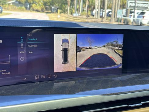 New 2025 Cadillac Escalade IQ Luxury 2 image 29