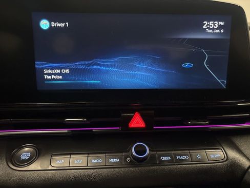 Used 2022 Hyundai Elantra N image 25