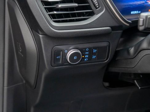 Used 2021 Ford Escape SEL w/ Technology Package image 18