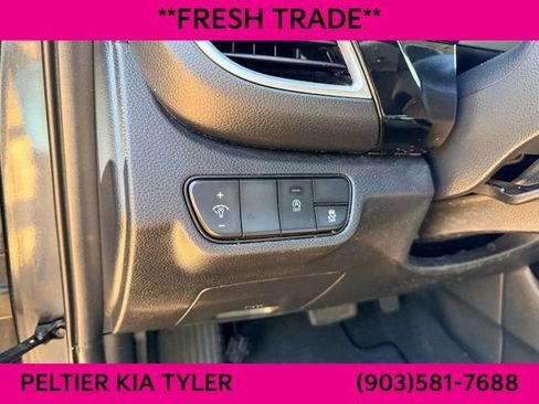 Certified 2024 Kia Seltos S image 17