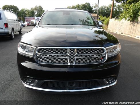 Used 2019 Dodge Durango Citadel w/ Technology Group AWD/4WD image 2