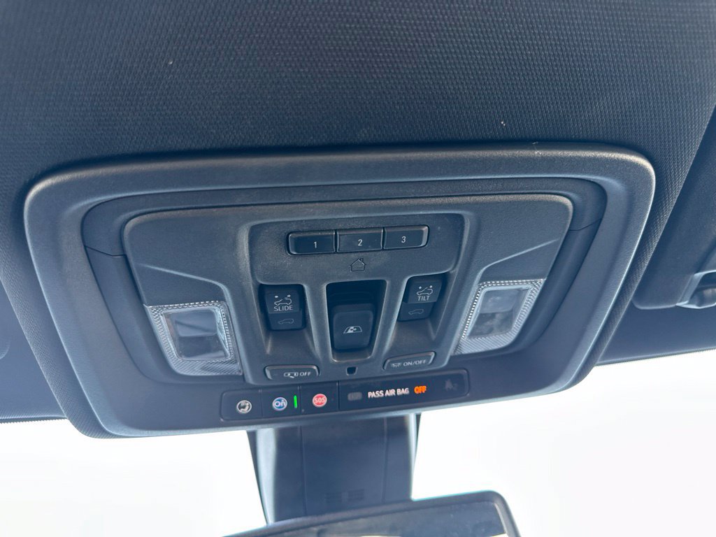 Used 2019 Chevrolet Silverado 1500 High Country AWD/4WD image 42