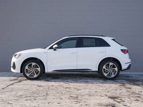 New 2025 Audi Q3 2.0T Premium image 3