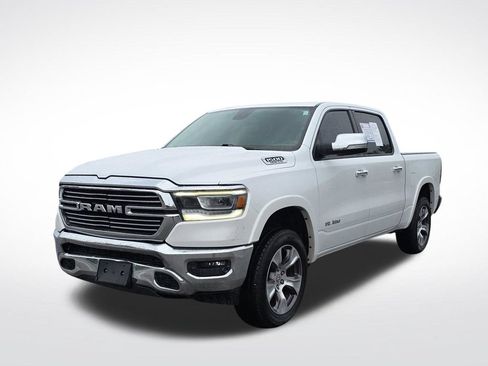 Used 2019 RAM 1500 Laramie AWD/4WD image 2