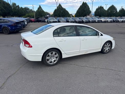 Used 2010 Honda Civic LX image 5