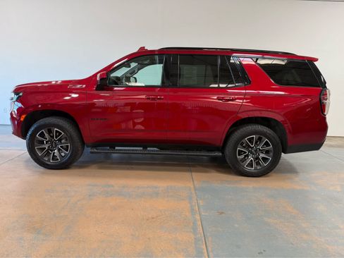 Used 2021 Chevrolet Tahoe Z71 w/ Rear Media and Nav Package AWD/4WD image 2