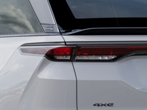 New 2025 Jeep Wagoneer S Launch Edition AWD/4WD image 27