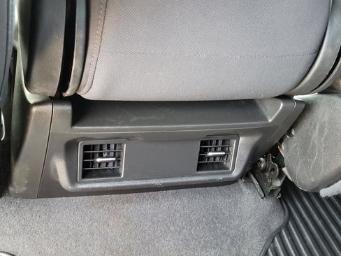 Used 2022 Chevrolet Silverado 1500 Custom w/ LPO, Dark Essentials Package RWD image 17
