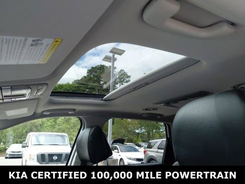 Certified 2024 Kia Telluride EX w/ EX Captain's Chair Package FWD image 30