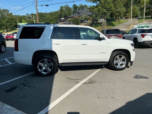 Used 2018 Chevrolet Tahoe LS RWD image 7