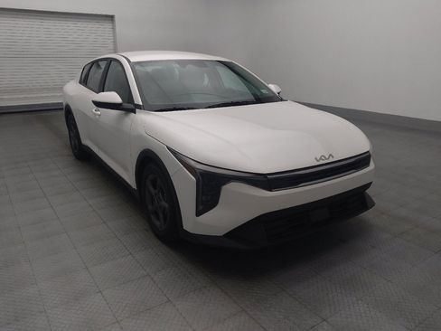Used 2025 Kia K4 FWD image 13