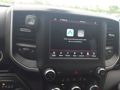 Used 2020 RAM 1500 Big Horn AWD/4WD image 15