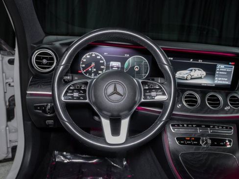 Certified 2019 Mercedes-Benz E 300 image 21