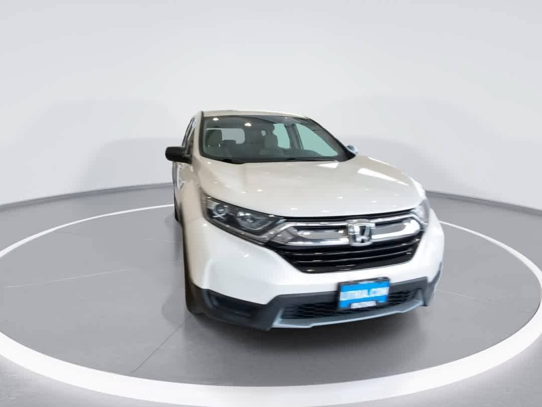 Used 2017 Honda CR-V LX image 3