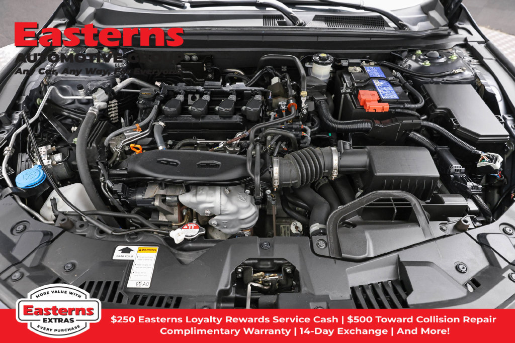 Used 2023 Honda Accord EX image 8