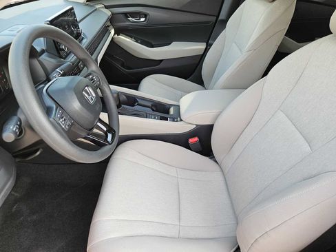 Certified 2025 Honda Accord LX image 12