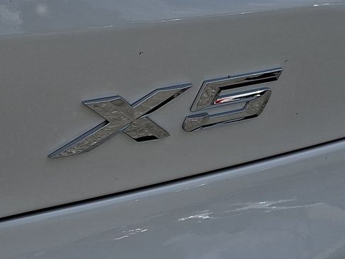 New 2026 BMW X5 xDrive40i w/ M Sport Package AWD/4WD image 21