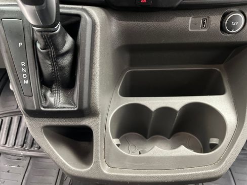 Used 2023 Ford Transit 350 XLT image 34