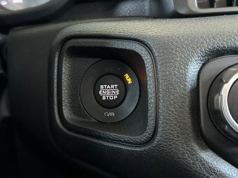 Certified 2024 Jeep Wrangler Unlimited Sport AWD/4WD image 22
