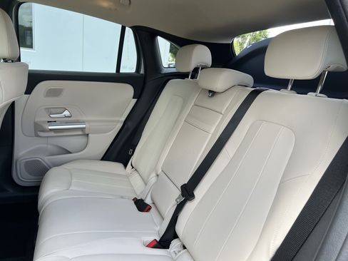 Certified 2026 Mercedes-Benz GLA 250 4MATIC image 32