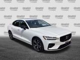 Certified 2024 Volvo S60 B5 Core image 2