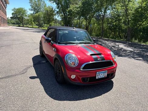 Used 2015 MINI Cooper S FWD image 11