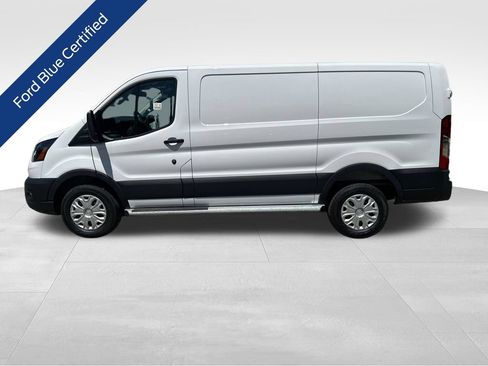 Used 2025 Ford Transit 250 Low Roof w/ Exterior Upgrade Package RWD image 2