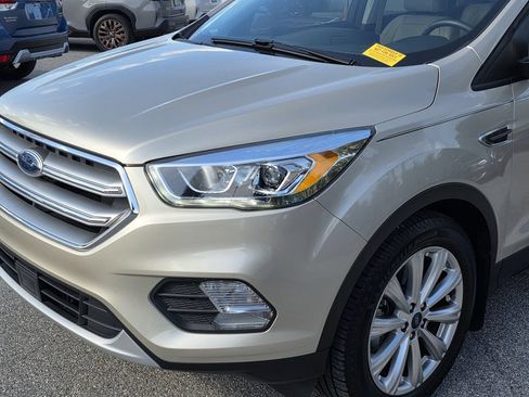 Used 2017 Ford Escape Titanium FWD image 6