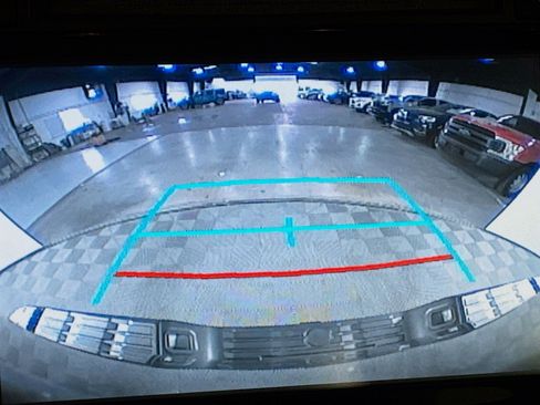 Used 2018 Toyota Tundra Limited image 18