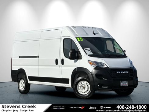 Used 2025 RAM ProMaster 2500 w/ Storage Group image 1