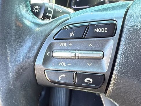 Used 2020 Hyundai Kona SEL AWD/4WD image 25