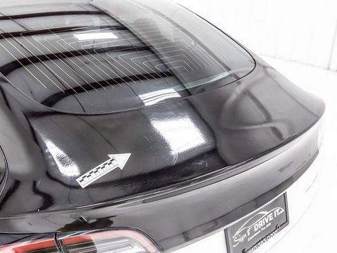 Used 2020 Tesla Model 3 Long Range image 40