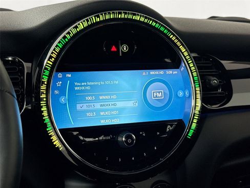Used 2023 MINI Cooper S image 19