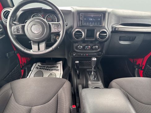 Used 2017 Jeep Wrangler Unlimited Sport w/ Connectivity Group AWD/4WD image 26