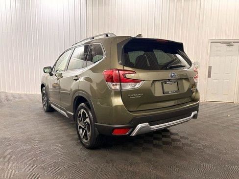 Used 2022 Subaru Forester Touring AWD/4WD image 3