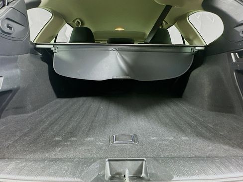 Used 2017 Subaru Outback 2.5i Premium image 27