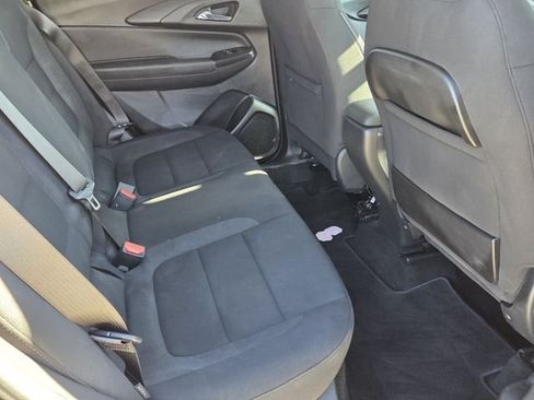 Used 2022 Chevrolet TrailBlazer LT FWD image 14