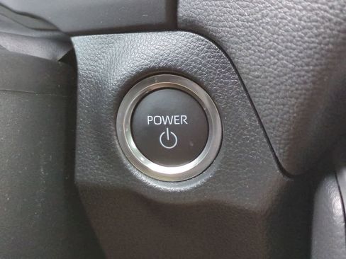 Used 2025 Toyota RAV4 SE AWD/4WD image 26