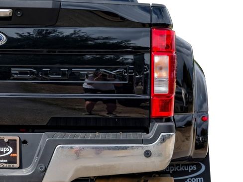 Used 2022 Ford F350 XLT w/ XLT Premium Package image 51
