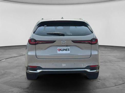 Used 2024 MAZDA CX-90 3.3 Turbo w/ Premium Package AWD/4WD image 9