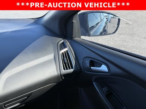 Used 2016 Ford Focus ST w/ Equipment Group 402A image 17