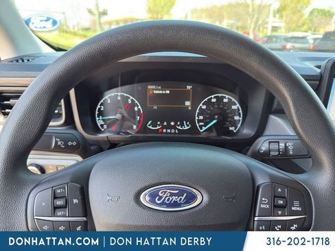 Used 2023 Ford Maverick XL FWD image 5