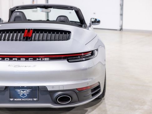 Used 2024 Porsche 911 Carrera S w/ Sport Package image 7