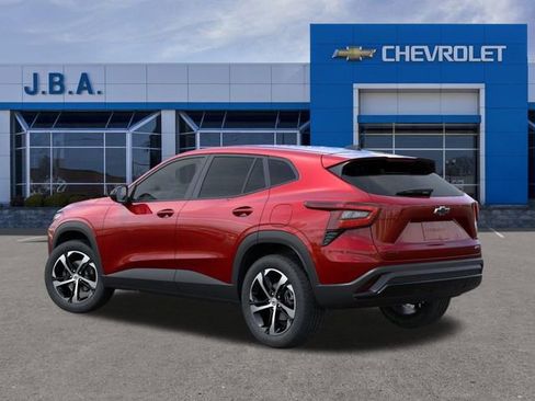 New 2026 Chevrolet Trax RS w/ Driver Confidence Package image 3