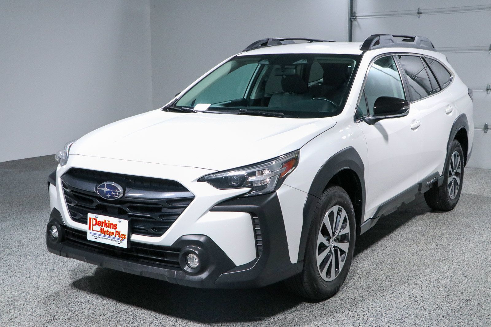 Used 2024 Subaru Outback Premium AWD/4WD image 30