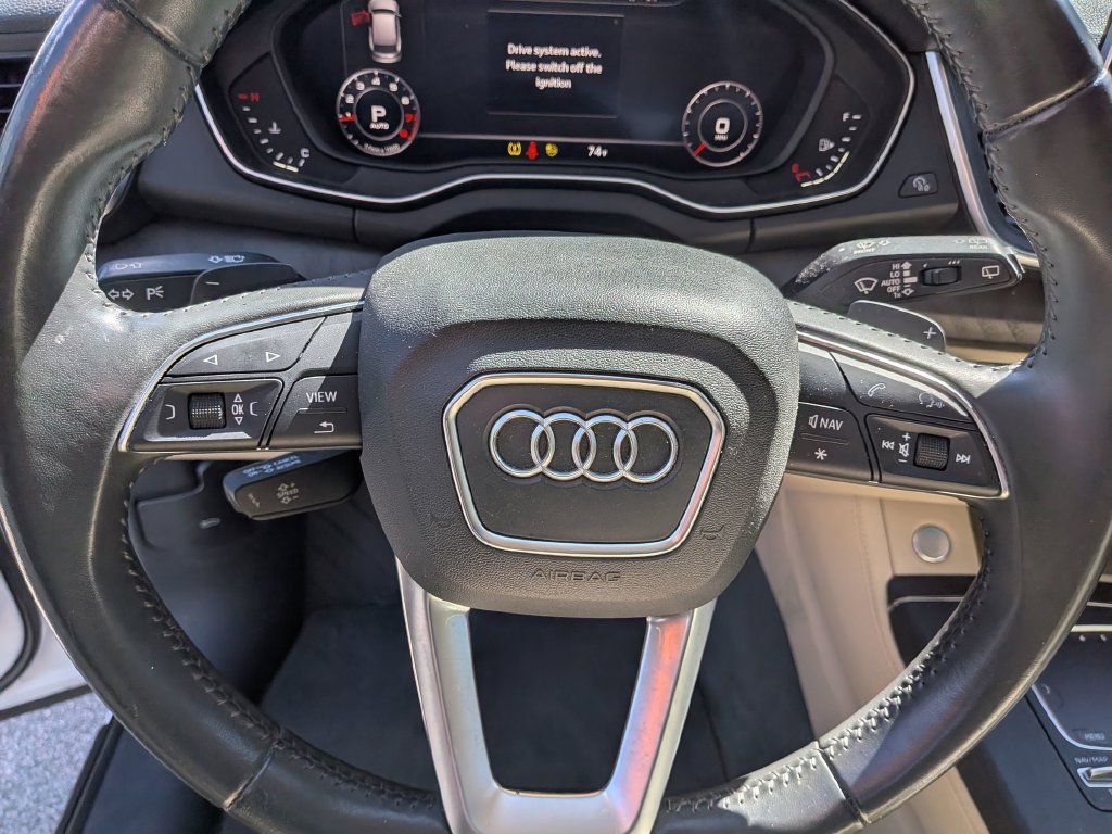 Used 2020 Audi Q5 2.0T Premium Plus w/ Premium Plus Package AWD/4WD image 16